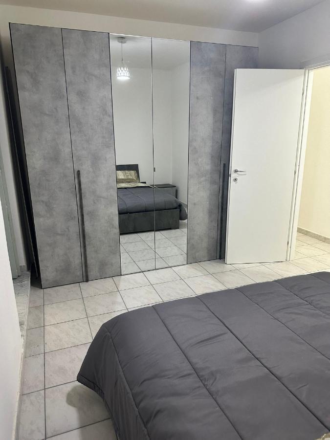 Home Center Acquisto Катания Экстерьер фото